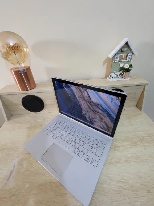 MICROSOFT SURFACE BOOK 3 13.5 3K TACTILE | CORE i5-1035G7 | 8GB RAM | 256GB SSD | INTEL IRIS Plus