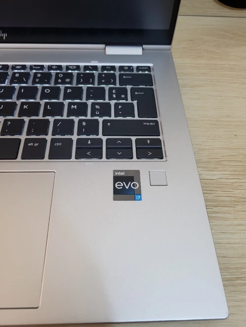 HP EliteBook X360 1040 G9 | INTEL EVO CORE i7 1255U | 16GB RAM | 1TB NVME SSD