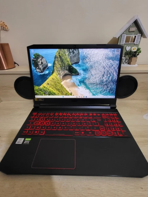 GAMING ACER 15.6 144Hz | INTEL CORE i5-10300H | NVIDIA RTX 3050 4GO | 8GB RAM | 512 SSD