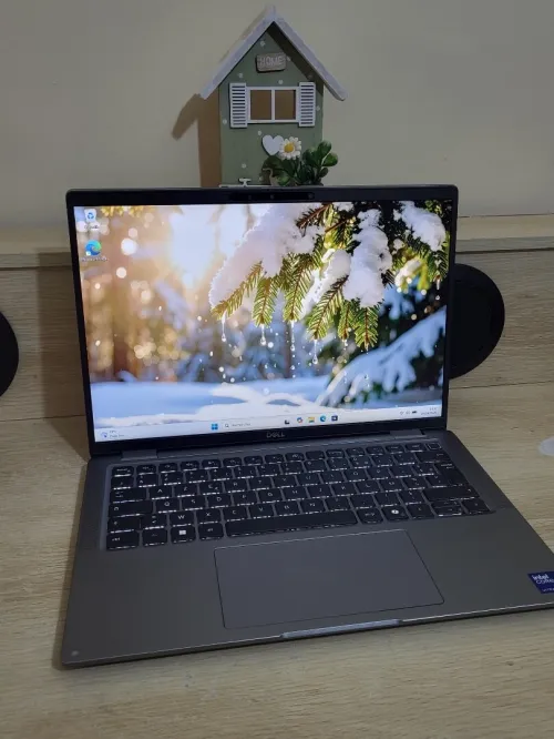 DELL LATITUDE 7450 | CORE ULTRA 7 165U | 32GB RAM | 512GB NVMe SSD | INTEL ARC GRAPHICS