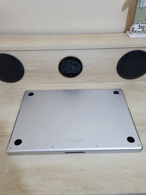 MacBook Pro M1 Max 2021 | 16'' CPU 10 GPU 24 | 32GB RAM | 1TB SSD | CYCLES 79