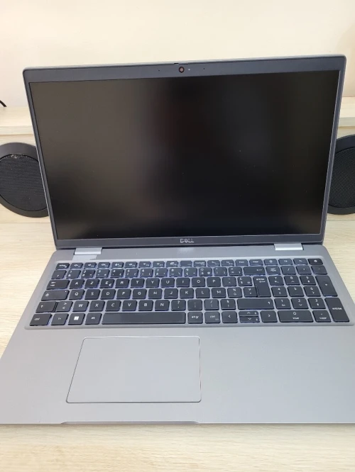 DELL PRECISION 3560 | CORE i5-1145G7 | 32GB RAM | 1024GB SSD | INTEL IRIS XE 1GB GRAPHICS