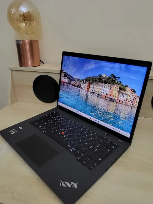 LENOVO THINKPAD T14 | RYZEN 5 5650U 2.30GHz | 16GB RAM | 256GB NVME SSD