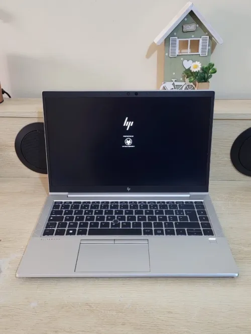 HP EliteBook 845 G8 14'' FHD | AMD RYZEN 5 PRO 5650U | 16GB RAM | 256GB NVMe SSD | AMD RADEON GRAPHICS