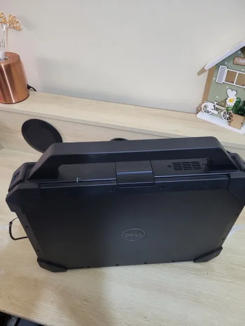 Dell Latitude Rugged Extreme 7424 14'' FHD TACTILE | CORE i5-8350U | 16GB RAM | 512GB NVMe SSD
