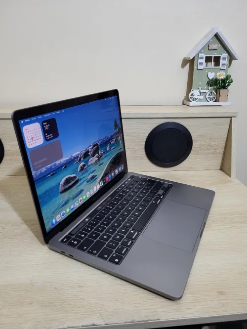 MacBook Pro M1 Gris Sideral | CPU M1 8C | 8GB RAM | 512GB SSD | COMPTAGE CYCLES 127 | MDM BYPASSED
