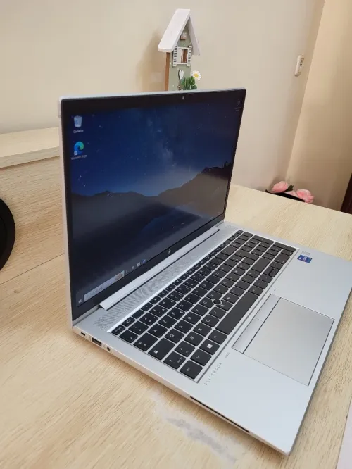 HP ELITEBOOK 850 G8 15.6" FHD | CORE i7 1165G7 | 16GB RAM | 512GB SSD | IRIS XE GRAPHICS