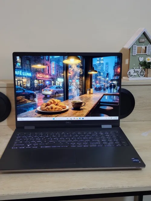 DELL PRECISION 7680 | INTEL vPRO CORE i9-12950HX | NVIDIA RTX A1000 4GB GDDR6 | 32GB RAM | 1TB NVMe SSD | Workstation