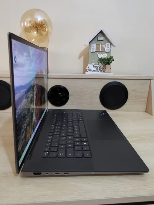 DELL PRECISION 5680 | OLED Tactile 4K | CORE i7-13800H | RTX 2000 ADA 8GB | 64GB RAM | 1To SSD