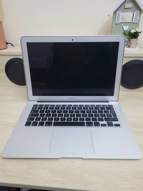 MACBOOK AIR 13'' 2015 | INTEL CORE i5 Double Coeur | RAM 8GB | 256GB SSD