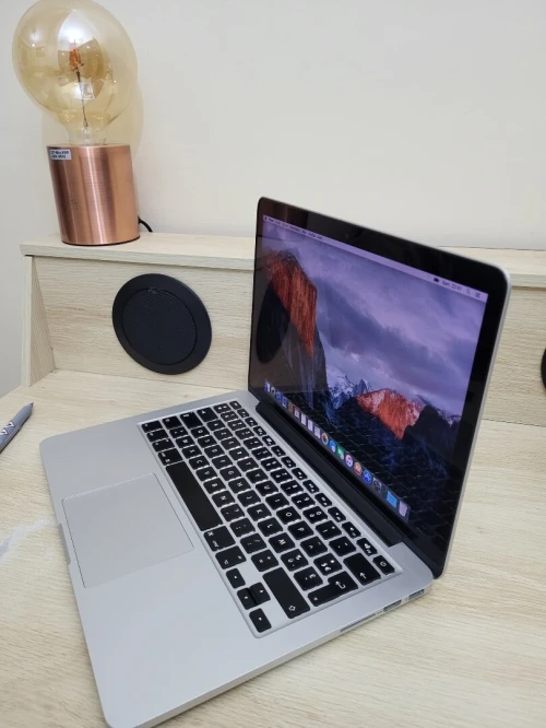 MACBOOK PRO RETINA 2013 13 POUCES - INTEL CORE I5 @2.60GHz - 8GB RAM - 256GB SSD - CYCLES 107