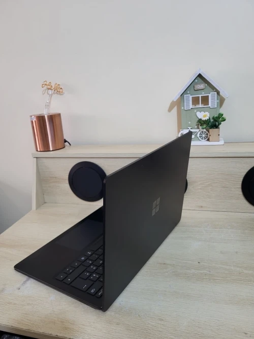 Microsoft Surface Laptop 5 13.5" 2K TACTILE | CORE i7-1265U | 16GB RAM | 512GB SSD | INTEL IRIS XE GRAPHICS