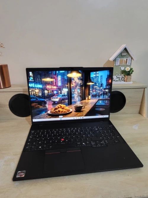 THINKPAD L16 | AMD RYZEN 5 7535U | 16GB RAM | 256GB NVMe SSD | AMD RADEON GRAPHICS