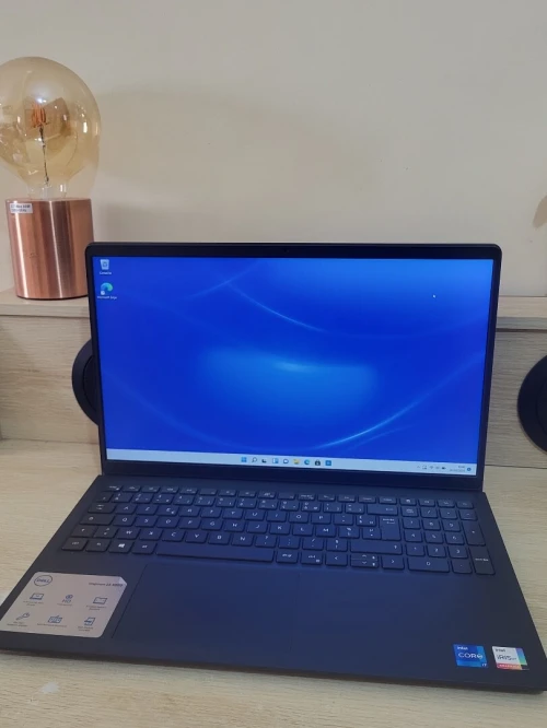 DELL INSPIRON 15 3511 15.6'' FHD | CORE i7 1165G7 | 16GB RAM | 512GB NVMe | INTEL IRIS XE GRAPHICS