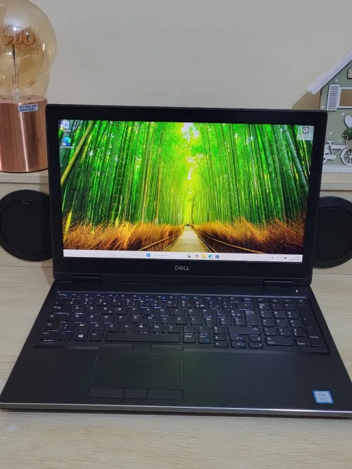 DELL PRECISION 7530 | i5-8300H | QUADRO P3200 6GB | 32GB RAM | 512GB NVMe | WORKSTATION