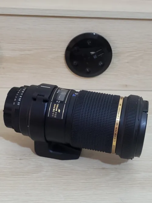Téléobjectif Tamron 180mm f/3.5 SP AF Di LD IF Macro 1:1 Monture Nikon