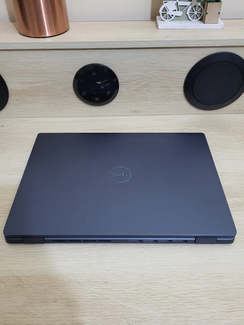 DELL LATITUDE 7440 ULTRA LEGER | INTEL Evo vPRO CORE i5 1345U | 1TB NVME SSD | 16GB RAM