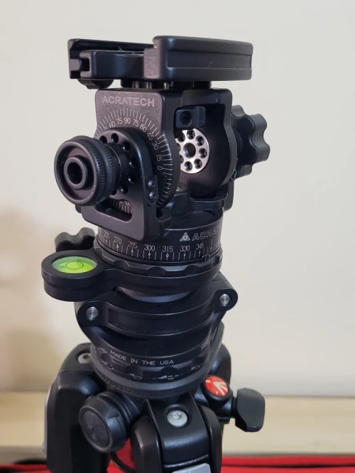 Manfrotto Trépied en fibre de carbone/magnésium 190CXPRO4 Trépied à 4 sections + Acratech Tête panoramique et inclinable avec QR, capacité de charge de 25 lb