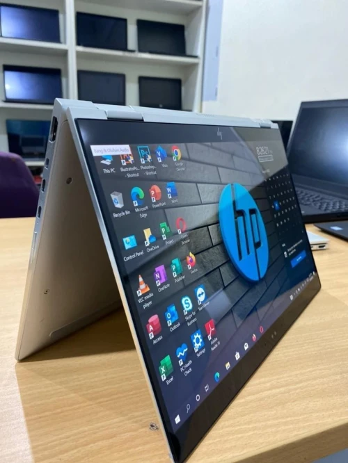 HP EliteBook x360 1030 G4 TACTILE 2-en-1 | INTEL 8EME GEN CORE i5 8265U | 8GB RAM | 256GB NVME SSD