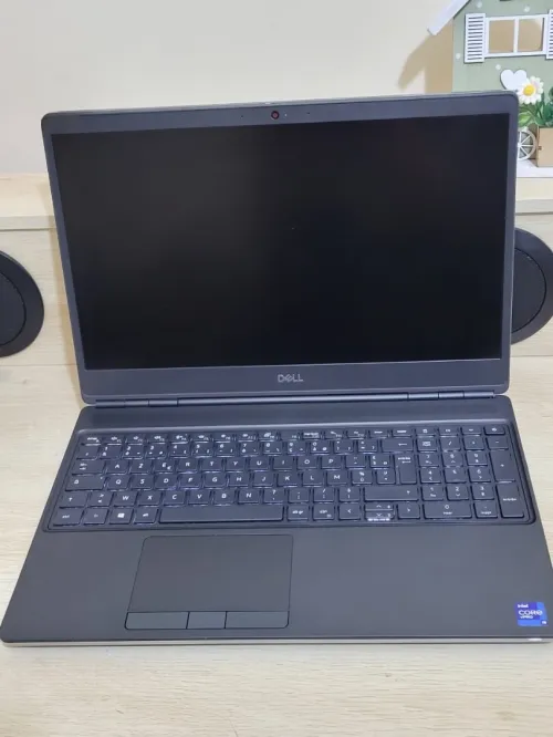 DELL PRECISION 7560 | i9-11950H | RTX A2000 4GB | 64B RAM | 2TB NVMe SSD | WORKSTATION