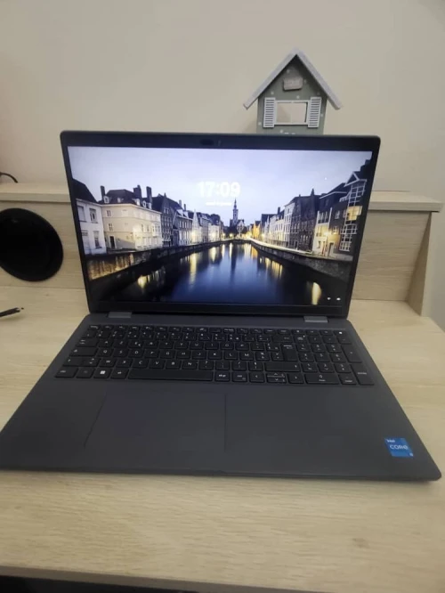 DELL LATITUDE 3540 2024 15.6 FHD | INTEL 12EME GENERATION CORE I5 1235U | 8GB RAM | 512GB M2 SSD