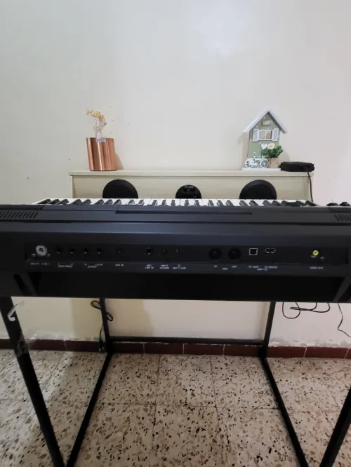 Yamaha PSR-S950 - Clavier arrangeur 61 notes