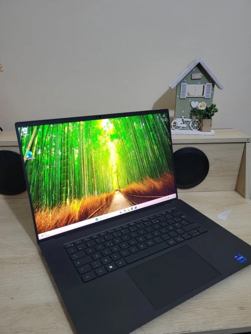 DELL PRECISION 5680 | CORE i7-13800H | RTX A1000 6GB | 512GB SSD | 32GB RAM