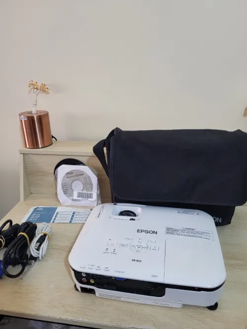 Epson EB-W12 Vidéoprojecteur professionnel WXGA LCD 16:10 1280x800 couleur de 2800 lumens