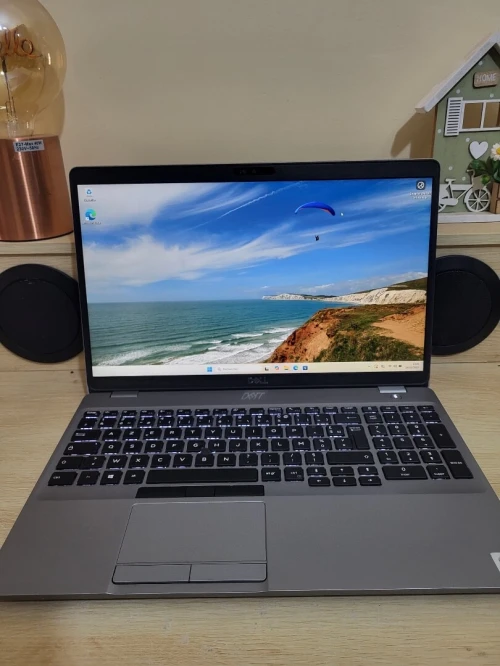 DELL PRECISION 3551 WORKSTATION | i7-10750H | NVIDIA QUADRO P620 4GB | 16GB RAM |512GB SSD