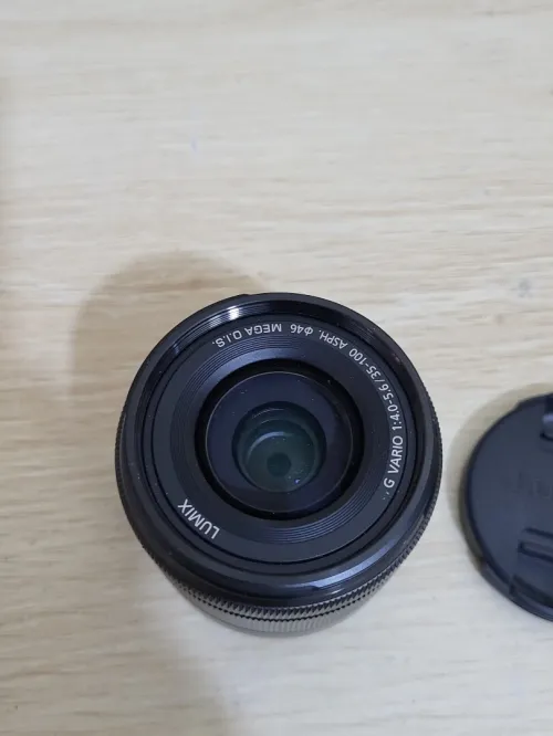 Objectif hybride Panasonic Lumix G Vario 35-100mm f/4-5.6 ASPH MEGA OIS