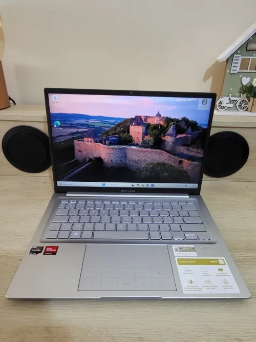 Asus Vivobook 14'' FHD + | RYZEN 7 PRO 7730U | 16GB RAM | 512GB NVMe SSD | AMD RADEON GRAPHICS