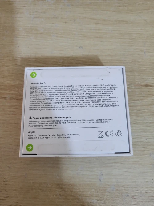 AirPods Pro 3 Écouteurs sans Fil, réduction Active du Bruit, détection de la fréquence Cardiaque, écouteurs Bluetooth, Audio Spatial, Son Haute-fidélité, Recharge USB-C - NEUF JAMAIS UTILISÉ