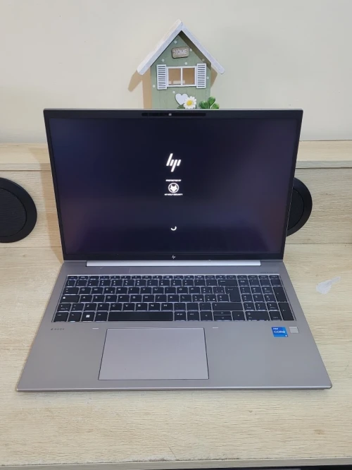 HP ZBook Firefly 16 G9 Workstation | CORE i5-1235U | NVIDIA T550 4GB | 16 RAM | 512GB NVMe SSD