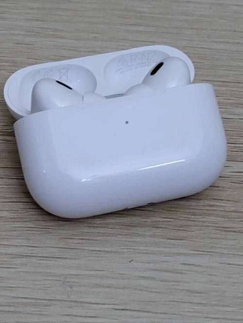 AirPods Pro avec Boitier de Charge MagSafe USB-C