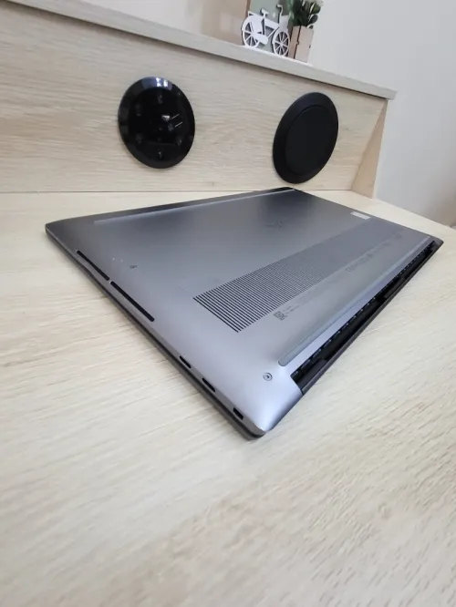DELL PRECISION 5680 | OLED Tactile 4K | CORE i7-13800H | RTX 2000 ADA 8GB | 1To SSD | 64GB RAM
