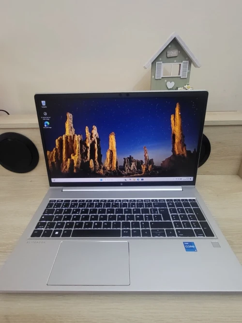 HP EliteBook 650 G10 15.6'' | INTEL 13EME GEN I5 1345U | 16GB RAM | 512GB NVMe SSD | UHD GRAPHICS
