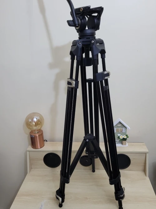 SMALLRIG AD-01 Trépied Vidéo, Trépied en Alliage d'Aluminium de 73"/186cm avec Tête Fluide