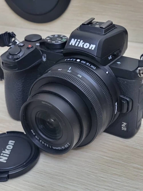 Nikon Z50 Hybride | Vidéo 4K Ultra HD APS-C. 20.9Mpix | + Objectif Nikon Z DX 16-50mm f/3.5-6.3 VR