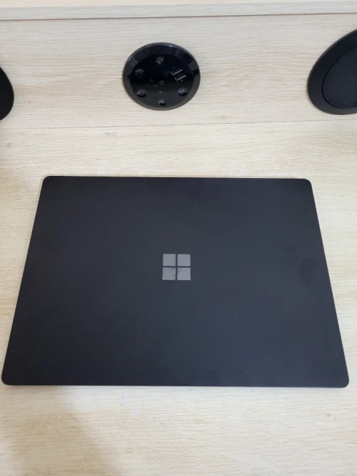 Microsoft Surface Laptop 5 13.5" 2K TACTILE | CORE i7-1265U | 16GB RAM | 512GB SSD | INTEL IRIS XE GRAPHICS