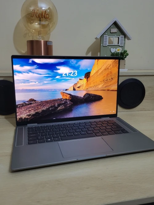 DELL LATITUDE 9520 UHD 4K | INTEL CORE i7 1185G7 | 32GB RAM | 512GB SSD | INTEL IRIS XE GRAPHICS