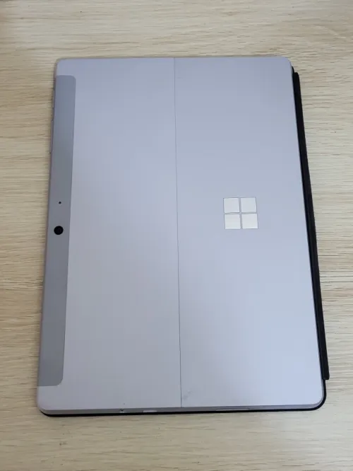 Microsoft Surface GO 3 TACTILE | PENTIUM CPU GOLD 6500Y 1.61GHz | 8GB RAM | 128GB SSD | Poids : 544g