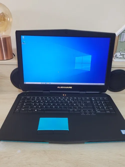 GAMING DELL Alienware 17 | CORE i7-6700HQ | NVIDIA GTX GeForce 980M 8GB | 16GB RAM | 1TB SSD