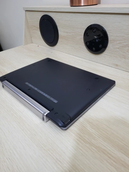 ACER Aspire Switch SW5-017 | Atom x5-Z8350 Hybride 2-en-1 10.1" Écran tactile | 4GB RAM | 64GB SSD 