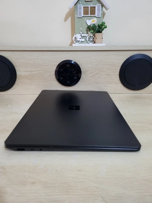 Microsoft Surface Laptop 5 13.5" 2K TACTILE | CORE i7-1265U | 16GB RAM | 512GB SSD | INTEL IRIS XE GRAPHICS