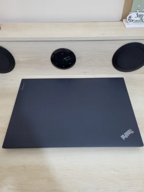 Thinkpad T16 GEN 2 16'' FHD | CORE i7 1355U | 32GB RAM | 1TB NVMe SSD | INTEL IRIS XE GRAPHICS