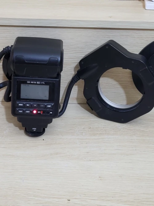 Sigma MACRO EM-140 DG- Flash annulaire - 14m - dédié aux Boîtiers Nikon i-TTL