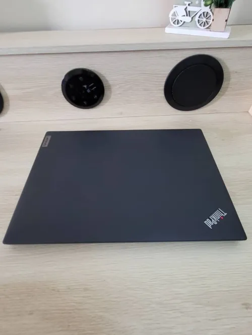 ThinkPad T14s Gen 2 14'' FHD TACTILE | 12EME CORE i7-1270P | 16GB RAM | 256GB SSD | INTEL IRIS 