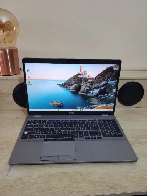 DELL LATITUDE 5510 15.6'' FHD | INTEL CORE i5 10210U | 16GB RAM | 256GB SSD |INTEL UHD GRAPHICS