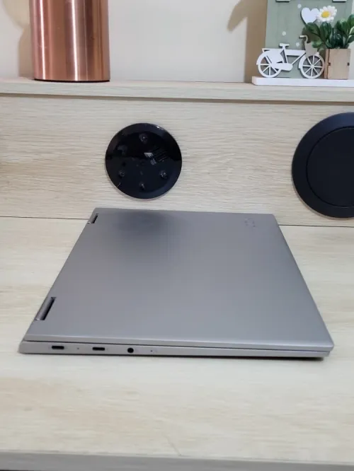 LENOVO YOGA X360 Convertible TACTLE | CORE i7 8565U | 16GB RAM | 1TB NVMe SSD | INTEL UHD GRAPHICS