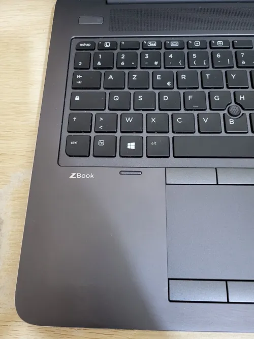 HP ZBook 15 G3 | CORE i7-6800HQ | 16GB RAM | 512GB NVMe SSD | NVIDIA Quadro M1000M 2GB | WORKSATION